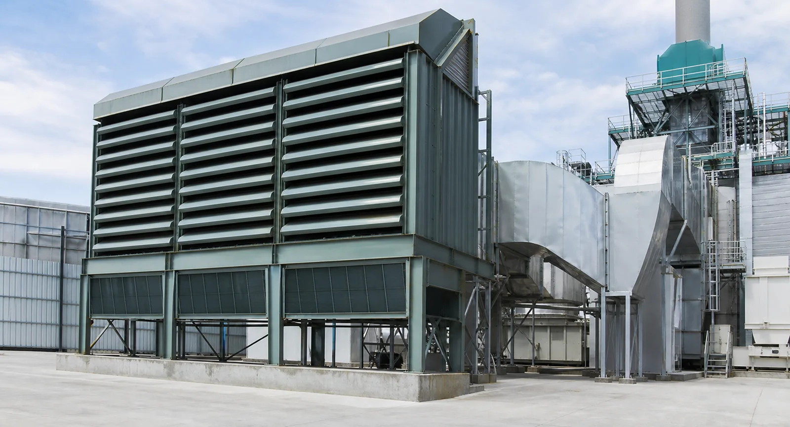 Gas turbine power plant inlet filtration reference scene